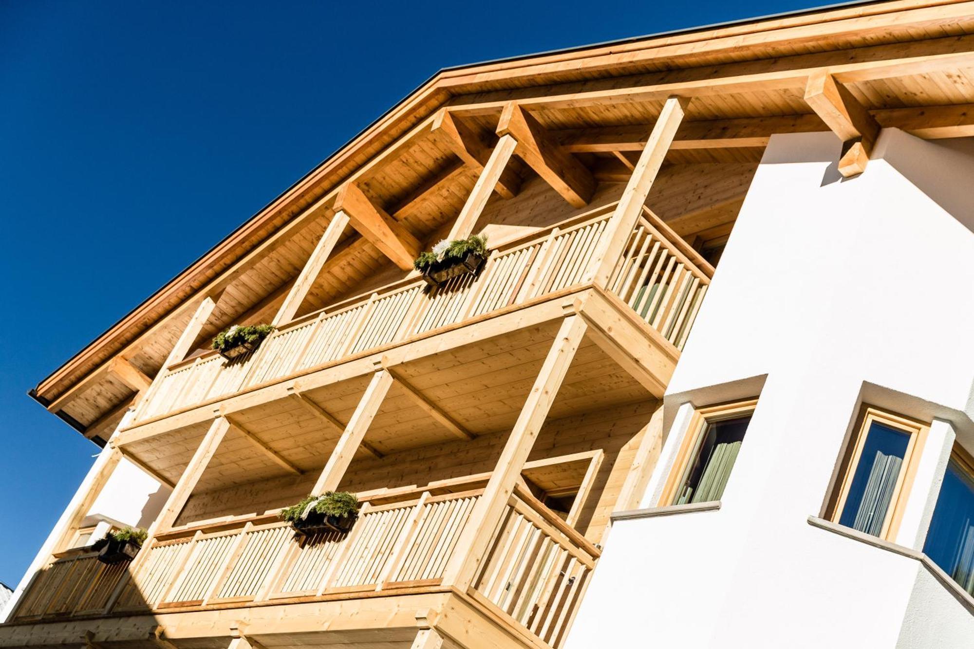 Apartments Villa Gardena - Gardenahotels Selva di Val Gardena Eksteriør bilde